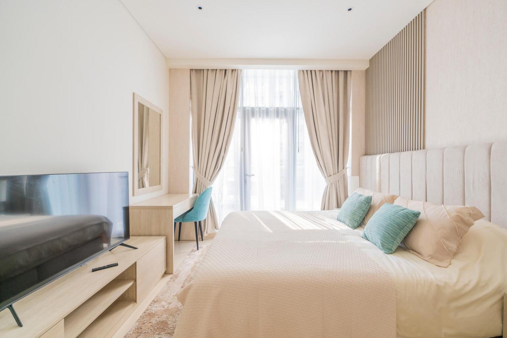 Studio With Pool And Private Beach Access On Palm Jumeirah 두바이 외부 사진